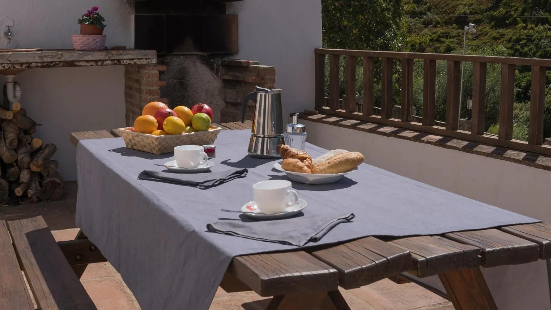 Casas Rurales Molinos Del Tajo Ronda Holiday home